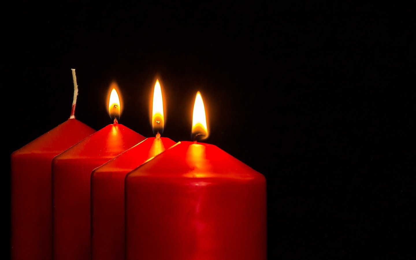 Обои свечи, пламя, огонь, черный фон, свечки, candles, flame, fire, black background, candle разрешение 4758x3013 Загрузить