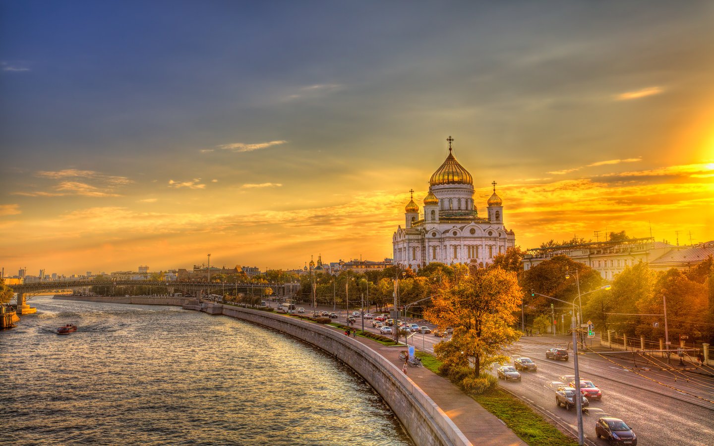 Обои закат, москва, россия, церковь, храм христа спасителя, sunset, moscow, russia, church, the cathedral of christ the savior разрешение 3500x2328 Загрузить