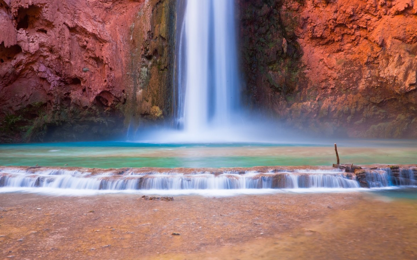 Обои скалы, природа, водопад, сша, аризона, водопад хавасу, большой каньон, rocks, nature, waterfall, usa, az, havasu falls, the grand canyon разрешение 2880x1800 Загрузить