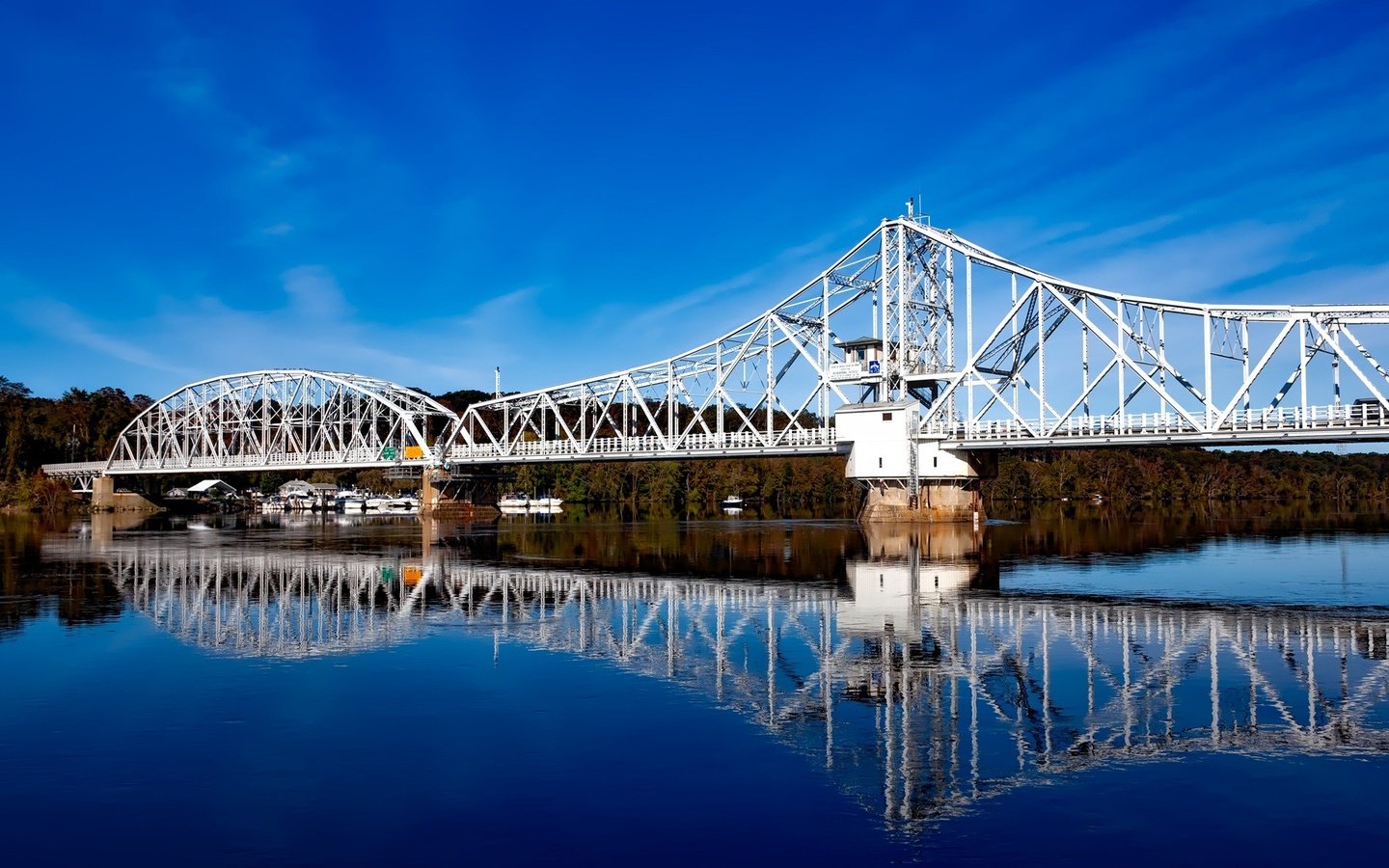 Обои небо, река, отражение, мост, сша, коннектикут, the sky, river, reflection, bridge, usa, connecticut разрешение 2200x1150 Загрузить