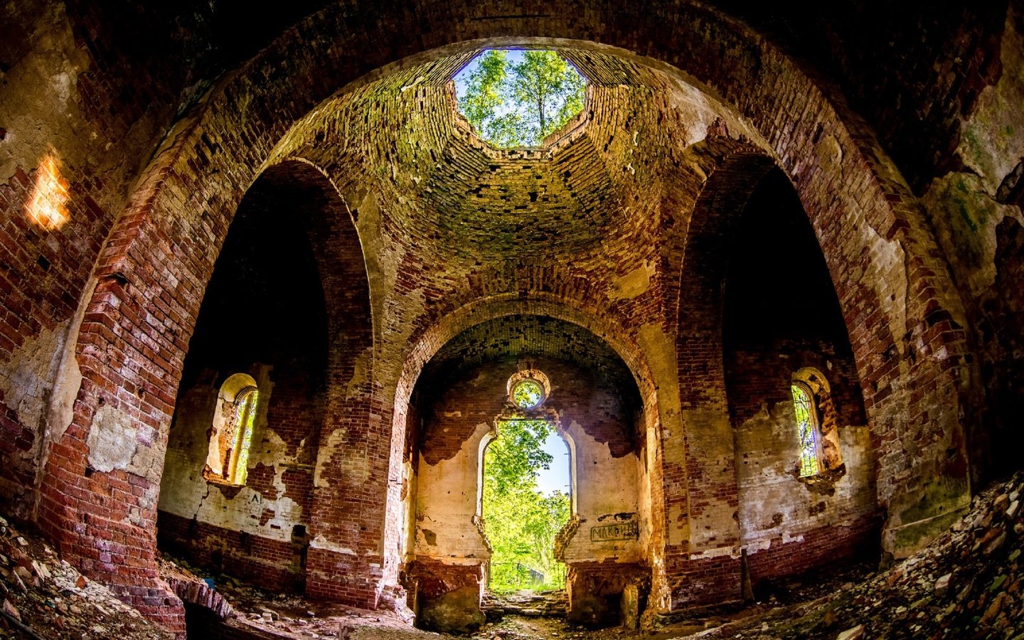 Обои храм, руины, россия, церковь, архитектура, старинная церковь, temple, ruins, russia, church, architecture, the old church разрешение 2560x1708 Загрузить