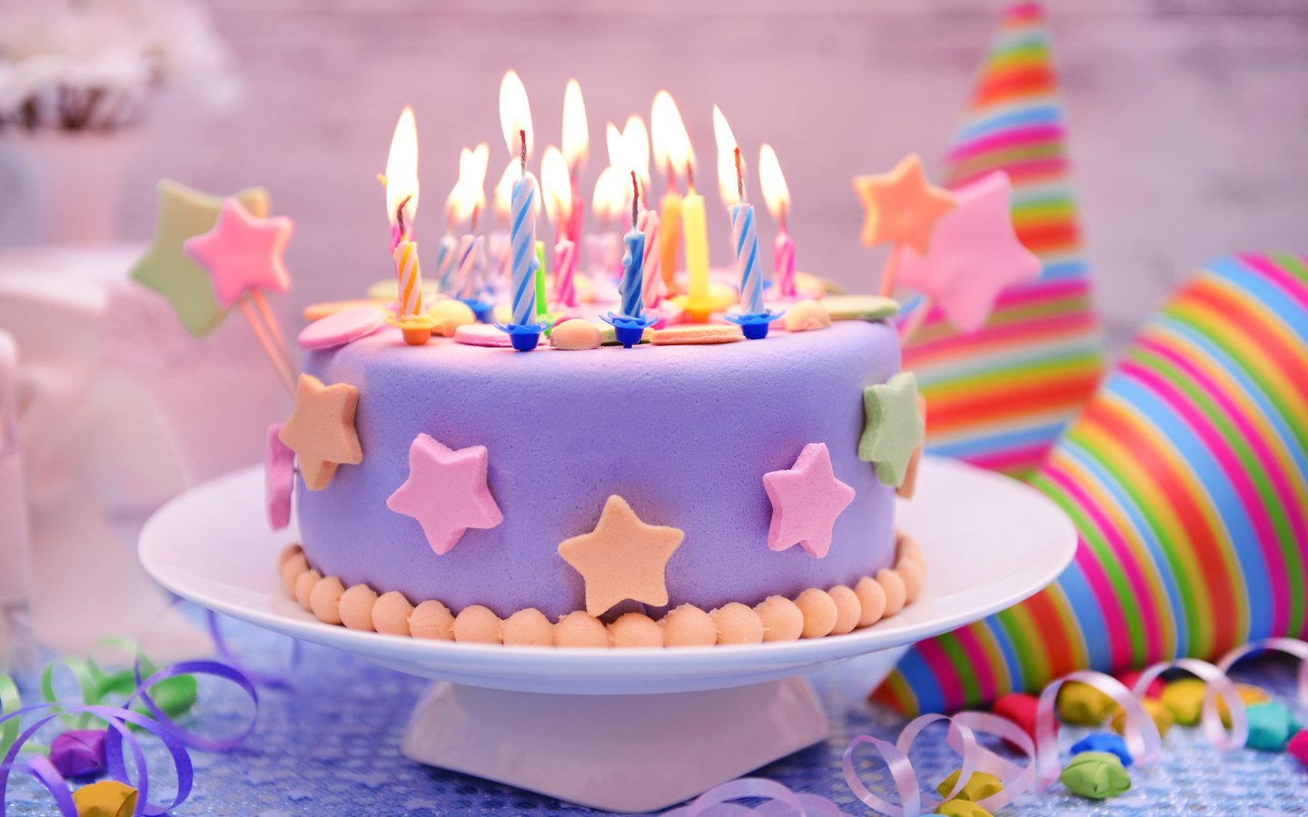 Обои свечи, праздник, сладкое, украшение, день рождения, торт, десерт, свечки, candles, holiday, sweet, decoration, birthday, cake, dessert, candle разрешение 5413x3609 Загрузить