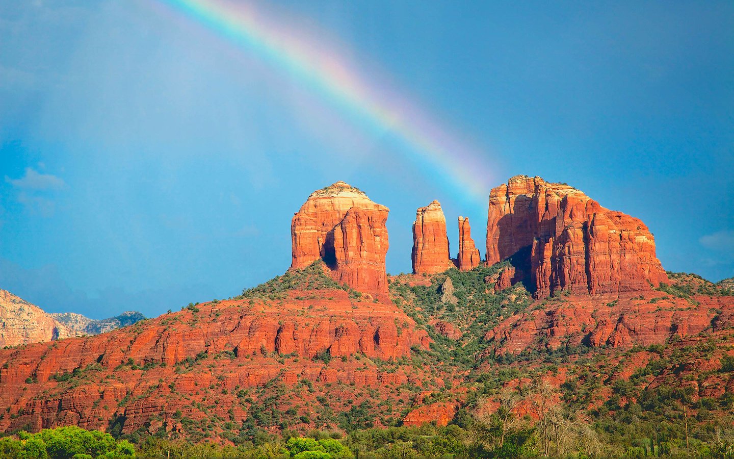 Обои небо, скалы, пейзаж, каньон, радуга, долина монументов, the sky, rocks, landscape, canyon, rainbow, monument valley разрешение 1920x1200 Загрузить