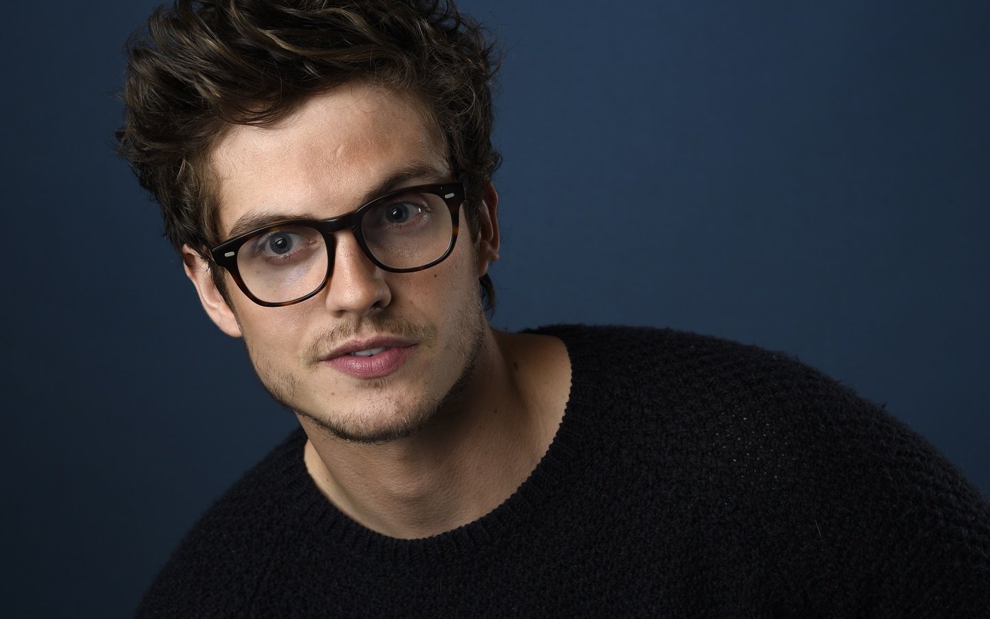 Обои взгляд, очки, актёр, лицо, дэниэл шарман, look, glasses, actor, face, daniel sharman разрешение 4175x2938 Загрузить