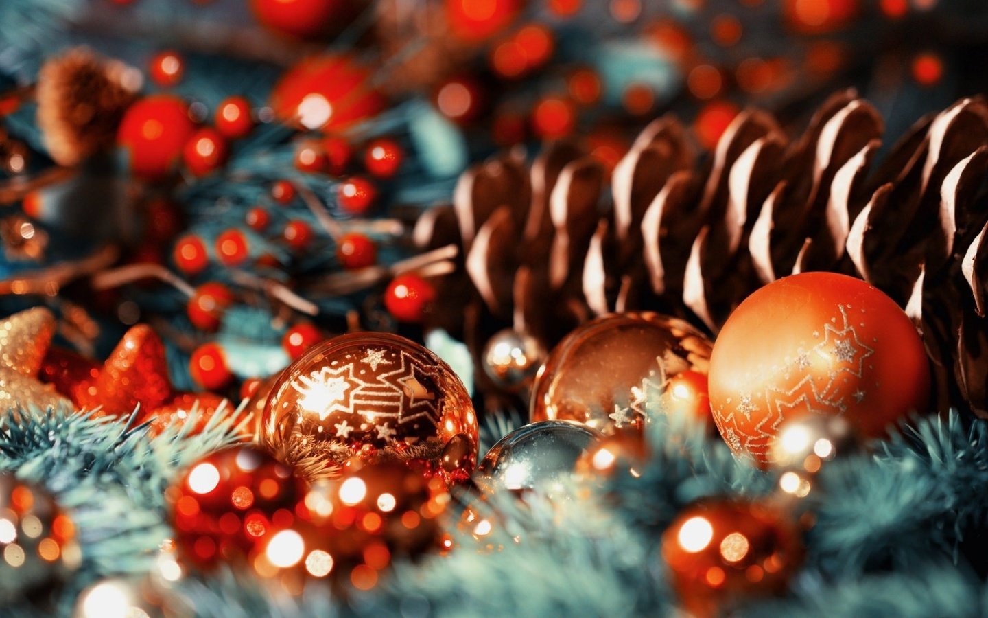 Обои новый год, украшения, рождество, елочные игрушки, new year, decoration, christmas, christmas decorations разрешение 1920x1200 Загрузить