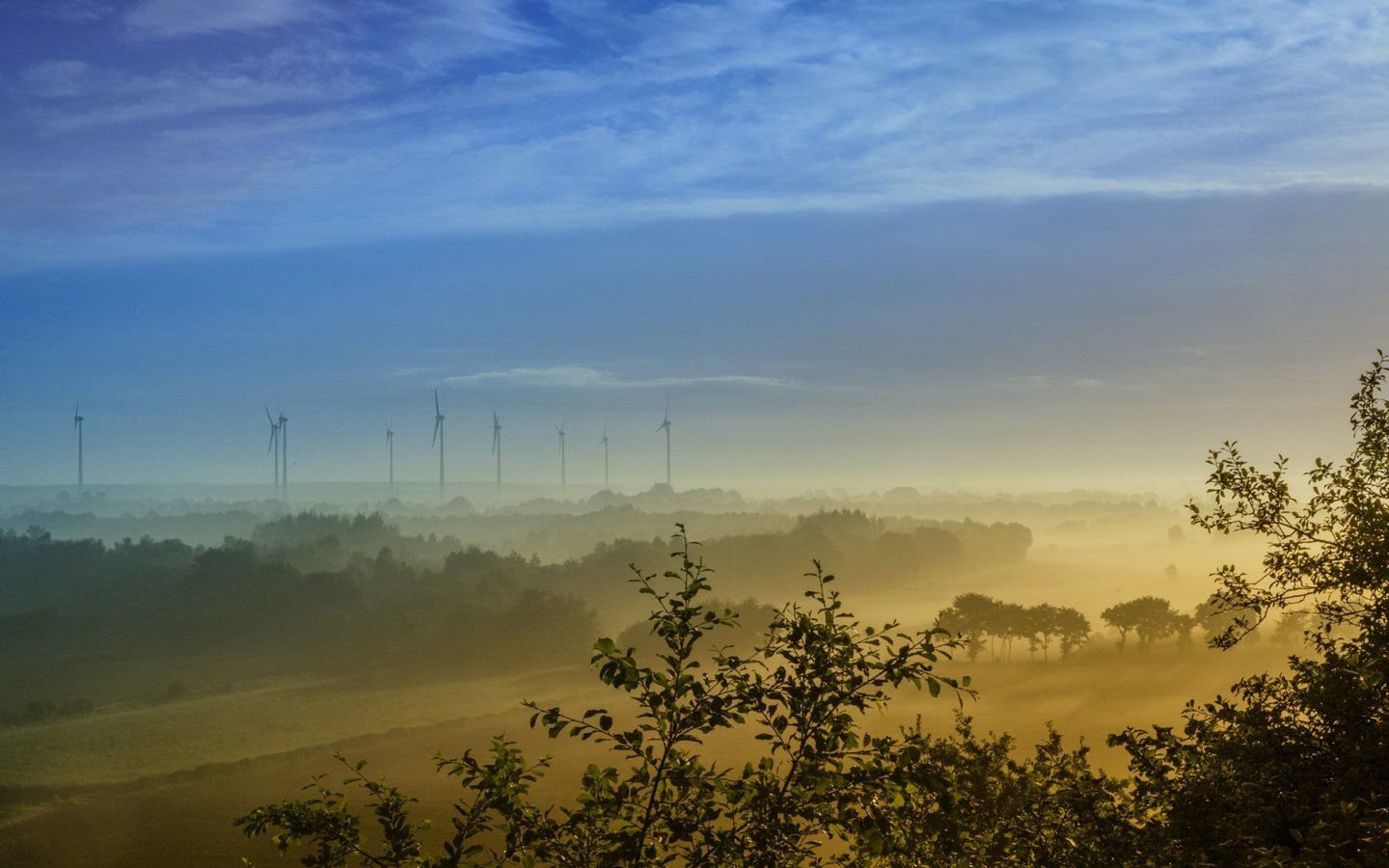 Обои небо, облака, природа, пейзаж, туман, рассвет, the sky, clouds, nature, landscape, fog, dawn разрешение 5246x2951 Загрузить