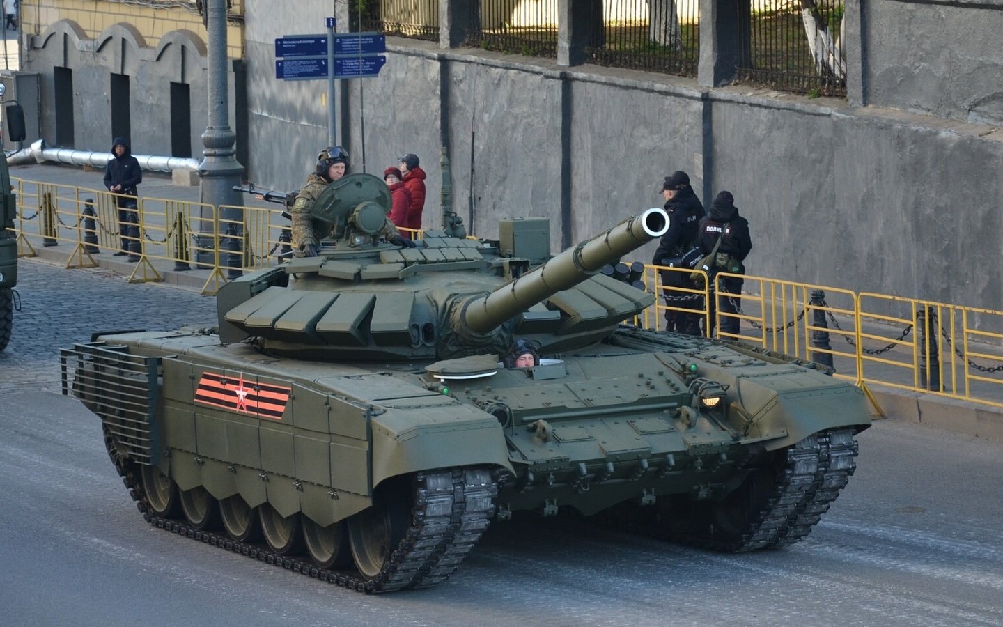 Обои танк, обт, вс россии, парад победы, т-72 б3, репетиция, tank, mbt, the armed forces of russia, victory parade, t-72 b3, rehearsal разрешение 1920x1080 Загрузить