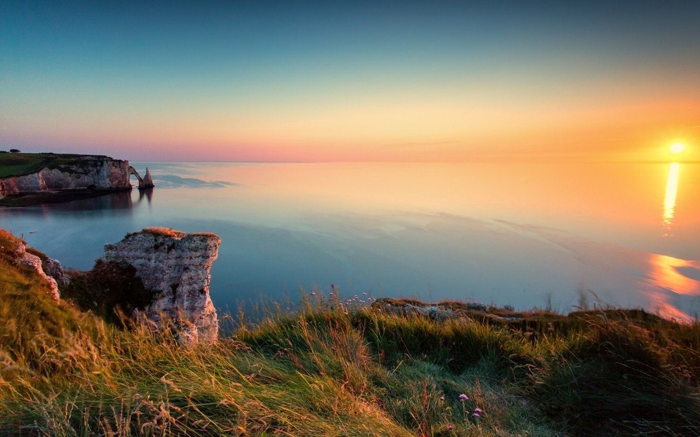 Обои скалы, закат, море, побережье, франция, каньен, этрета, rocks, sunset, sea, coast, france, canyon, étretat разрешение 1920x1080 Загрузить