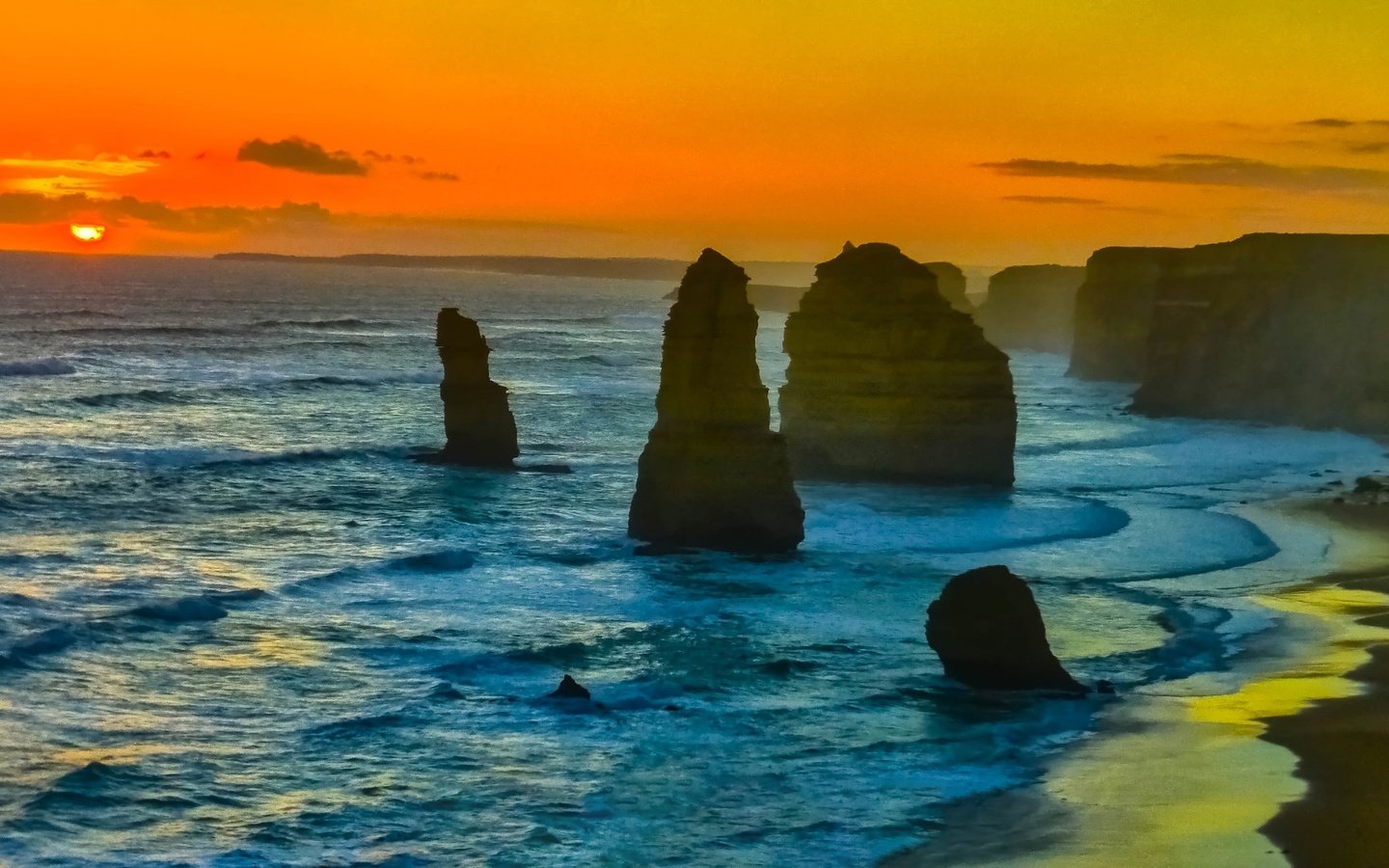 Обои скалы, закат, море, австралия, rocks, sunset, sea, australia разрешение 2047x1150 Загрузить