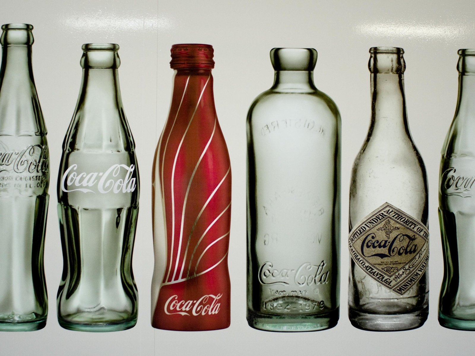 Обои coca-cola. бутылки, coca-cola. bottle разрешение 3504x2336 Загрузить