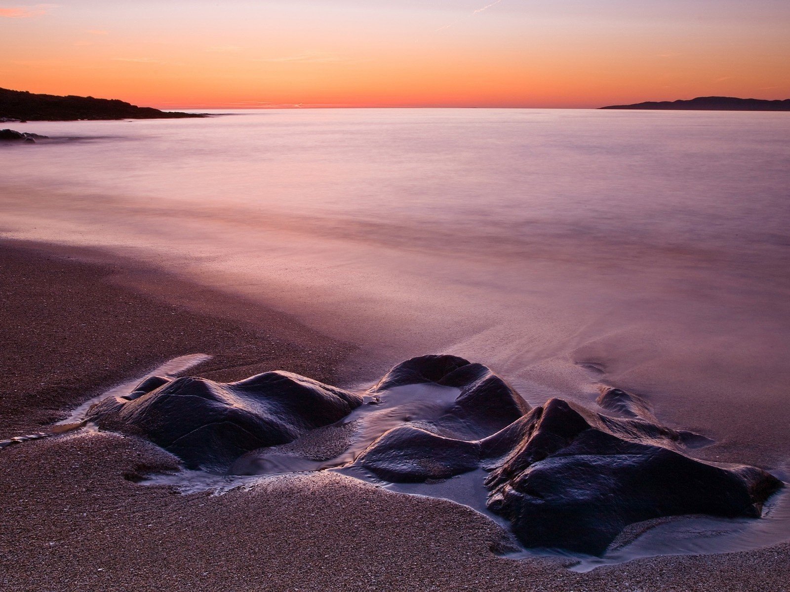 Обои камни, берег, закат, море, песок, пляж, сумерки, выдержка, stones, shore, sunset, sea, sand, beach, twilight, excerpt разрешение 1920x1200 Загрузить