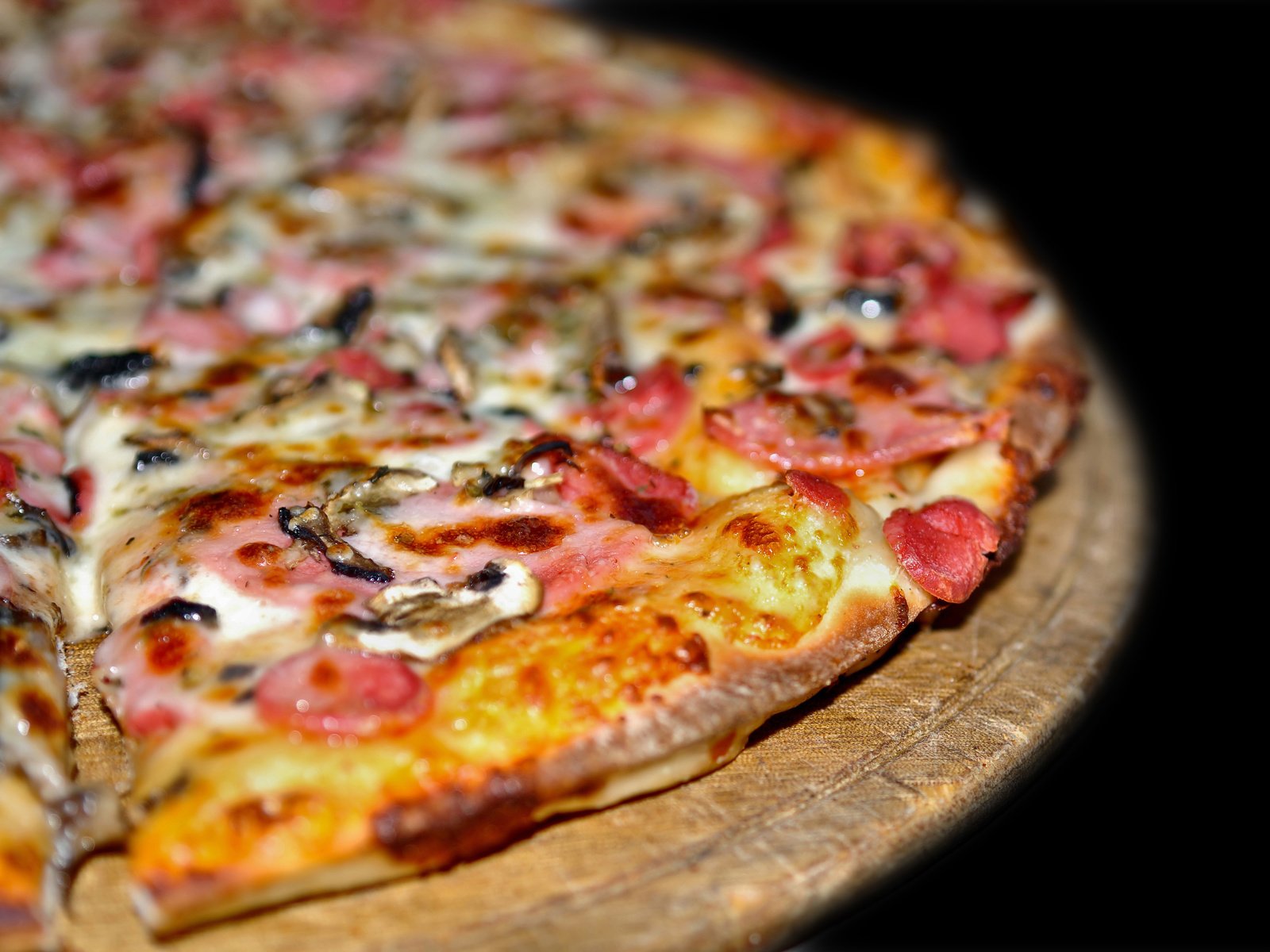 Обои макро, еда, вкусно, пицца, пища, сытно, macro, food, delicious, pizza, satisfying разрешение 3935x2759 Загрузить