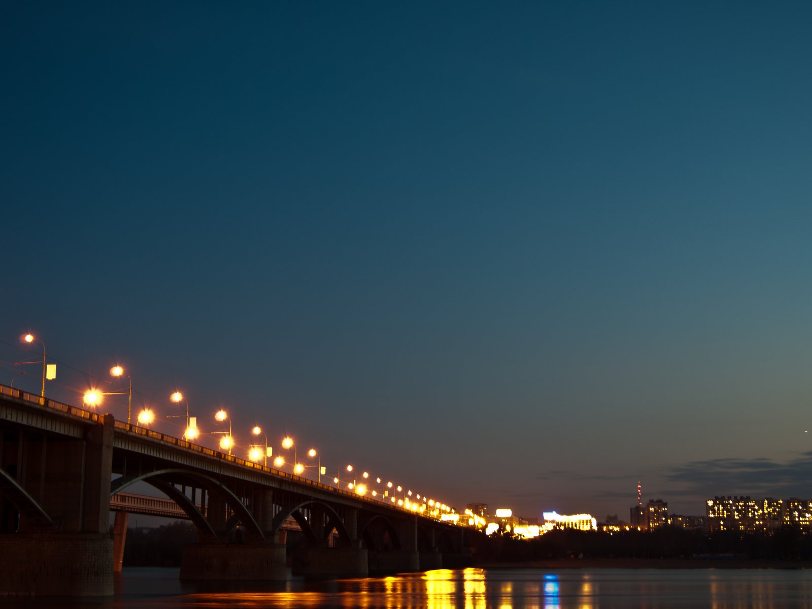 Обои огни, вечер, река, мост, россия, новосибирск, обь, lights, the evening, river, bridge, russia, novosibirsk, ob разрешение 4592x2576 Загрузить