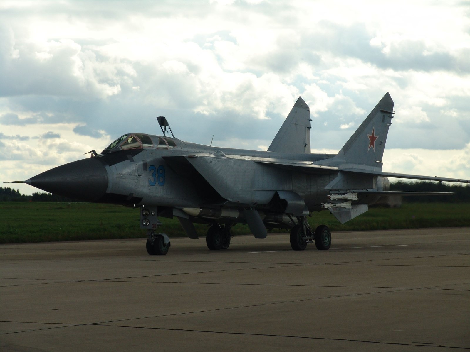 Обои истебитель, mig 31m, istrebitel разрешение 3264x2448 Загрузить