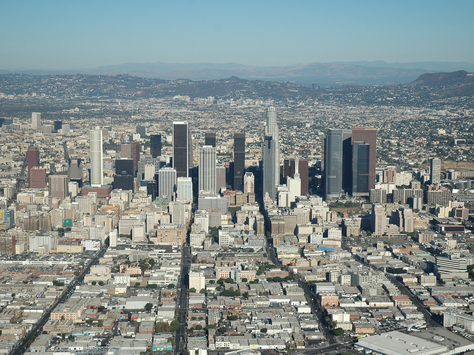 Обои losangeles, her recent разрешение 3008x2000 Загрузить