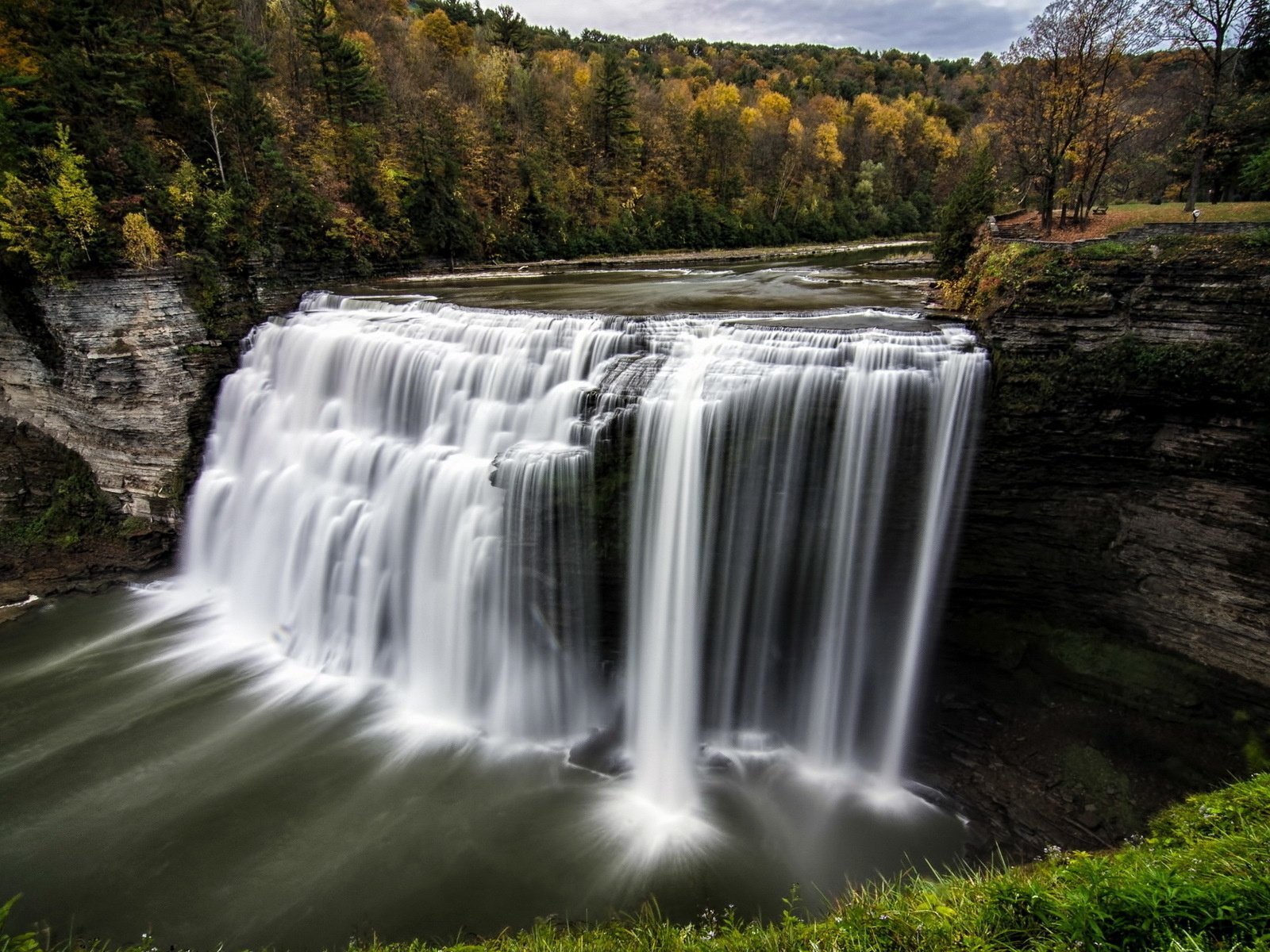 Обои водопад, осен, middle falls, letchworth state park, waterfall, autumn разрешение 1920x1200 Загрузить