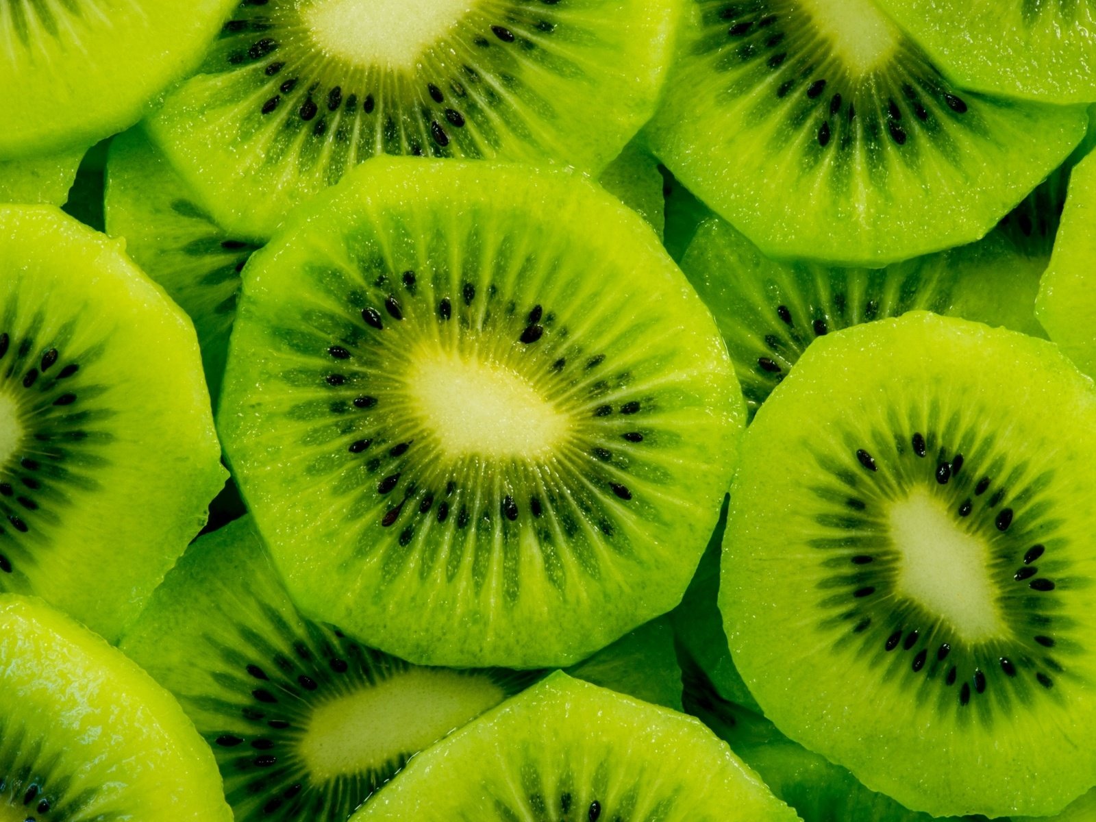 Обои зелёный, макро, фрукты, ломтики, киви, green, macro, fruit, slices, kiwi разрешение 2048x1279 Загрузить