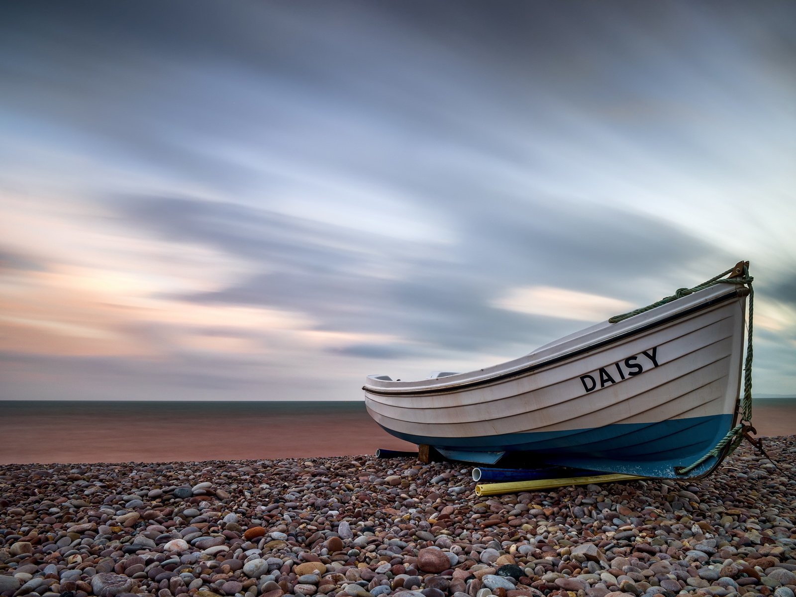 Обои море, пляж, лодка, sea, beach, boat разрешение 2560x1707 Загрузить