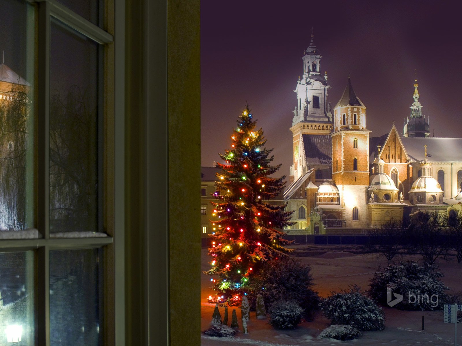 Обои елка, замок, рождество, польша, bing, краков, вавельский замок, tree, castle, christmas, poland, krakow, wawel castle разрешение 1920x1200 Загрузить