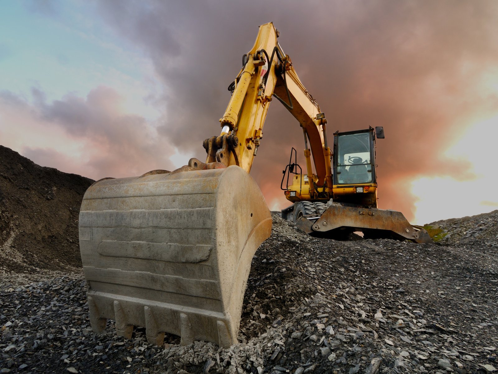 Обои земля, экскаватор, лопата, seen almost face, earth, excavator, shovel разрешение 4288x2848 Загрузить