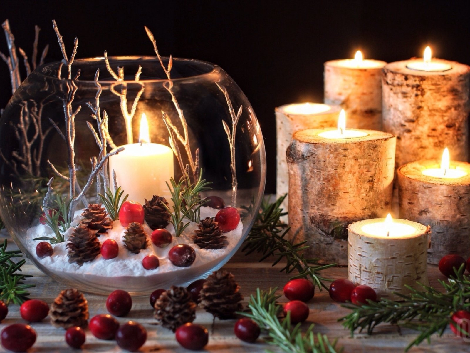 Обои свечи, ветки, шишки, композиция, клюква, candles, branches, bumps, composition, cranberry разрешение 1920x1280 Загрузить