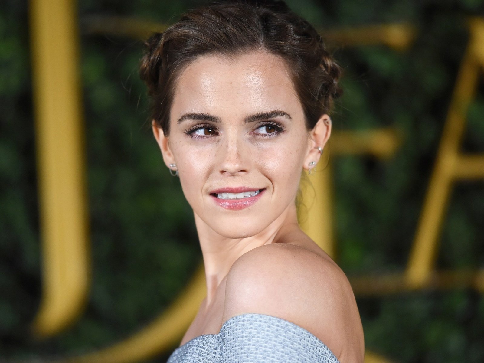 Обои девушка, взгляд, волосы, лицо, эмма уотсон, знаменитость, girl, look, hair, face, emma watson, celebrity разрешение 2000x1333 Загрузить