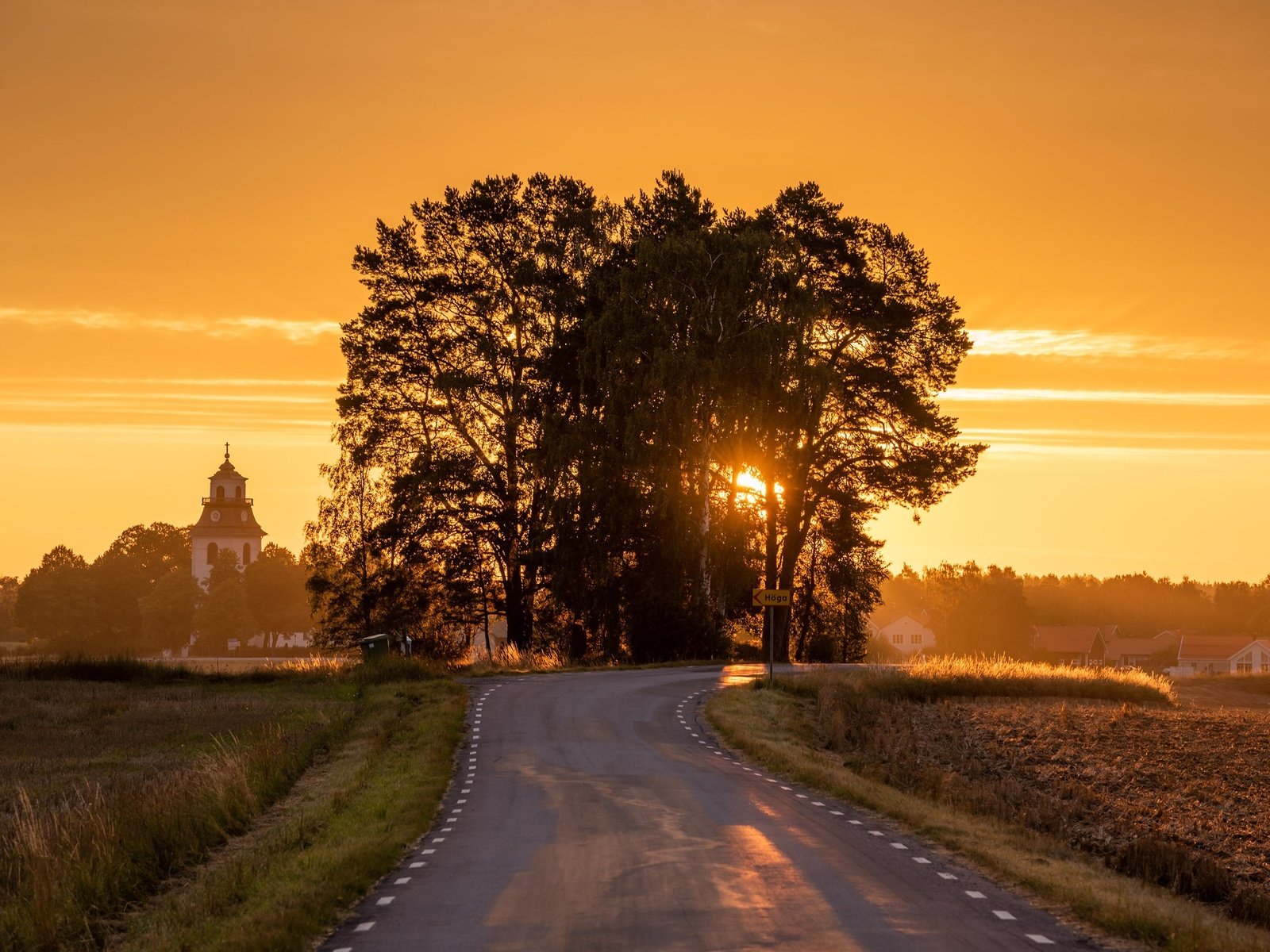 Обои швеции, östergötland, road to church, stora vänge, sweden разрешение 2048x1367 Загрузить