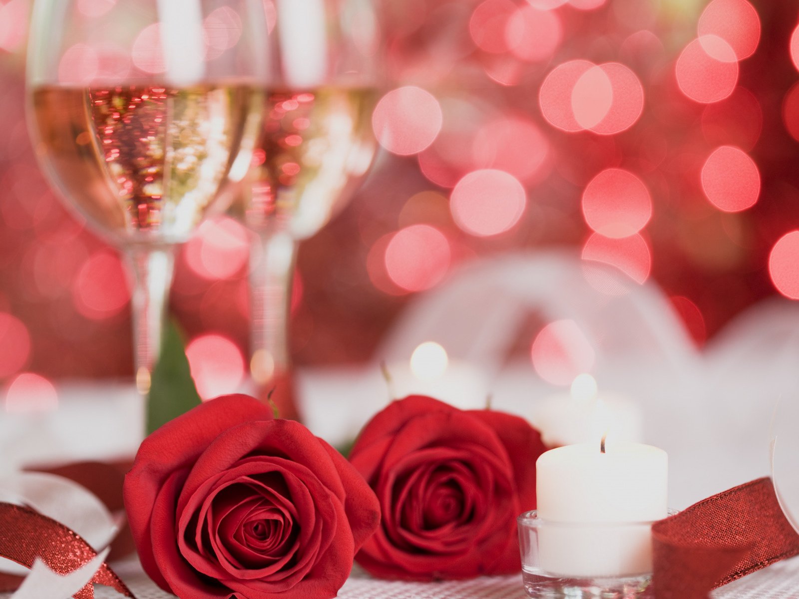 Обои цветы, свечи, розы, красный, шампанское, flowers, candles, roses, red, champagne разрешение 1920x1200 Загрузить