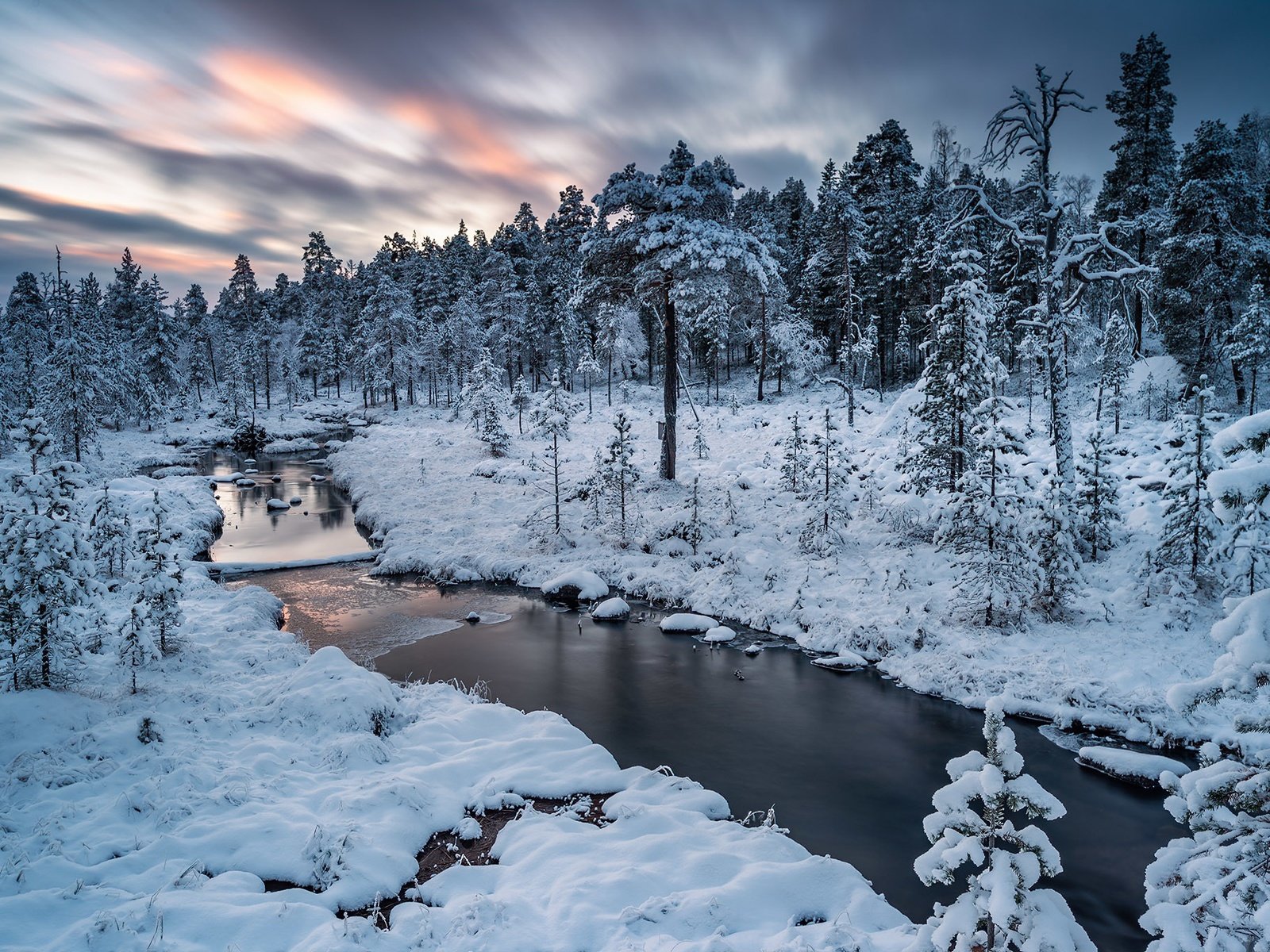 Обои река, природа, зима, river, nature, winter разрешение 1951x1367 Загрузить