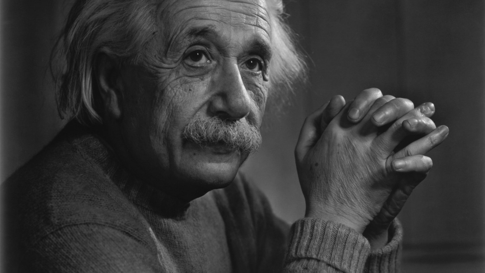 Обои альберт эйнштейн, e=mc2, albert einstein разрешение 2560x1600 Загрузить