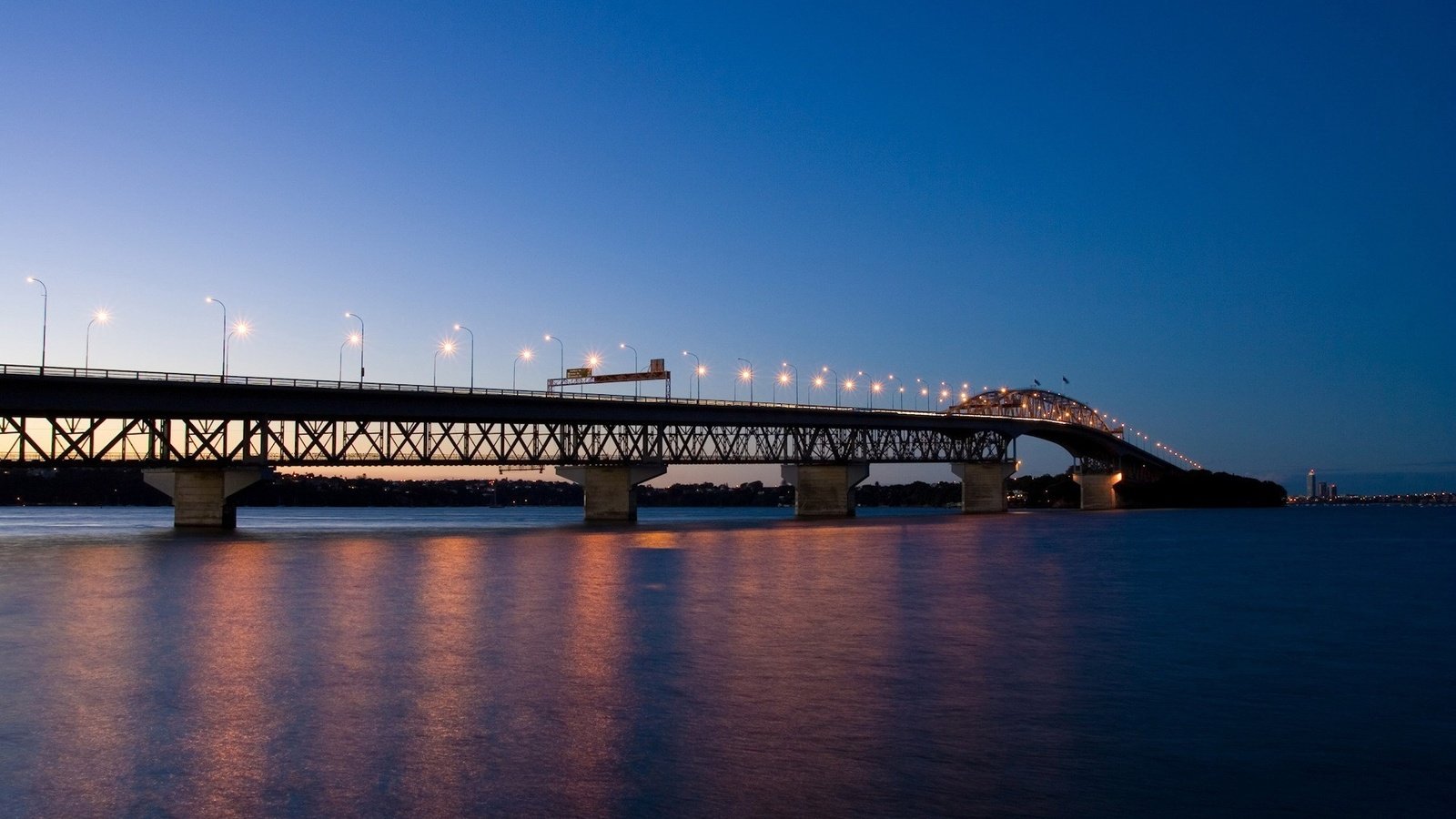 Обои огни, вечер, мост, lights, the evening, bridge разрешение 1920x1200 Загрузить