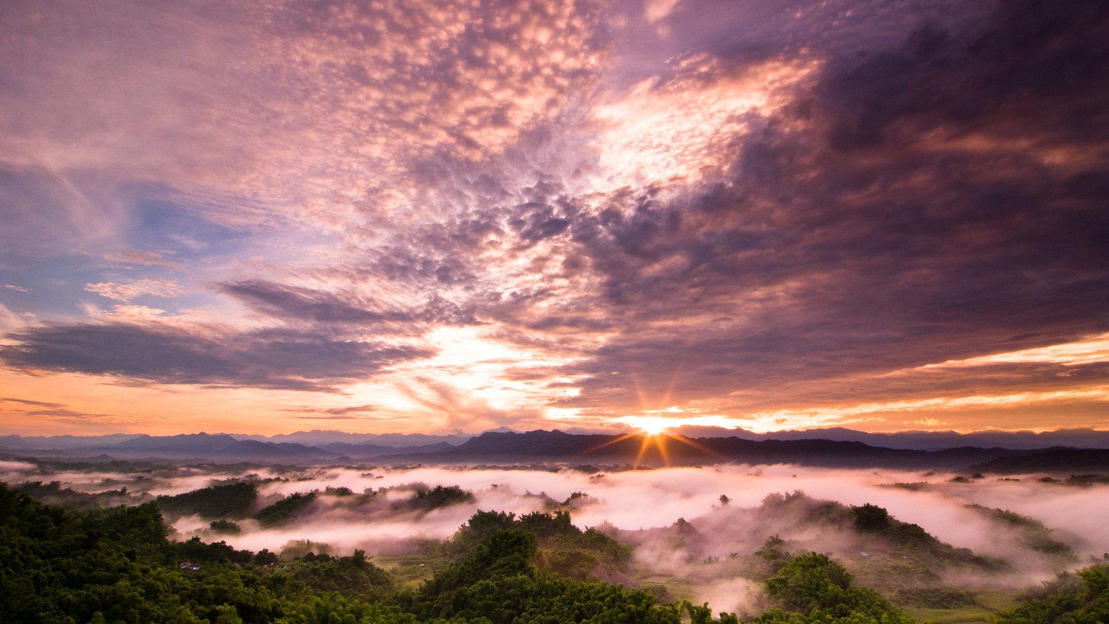 Обои облака, закат, тайвань, clouds, sunset, taiwan разрешение 2560x1600 Загрузить