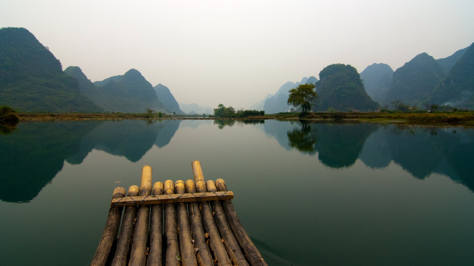 Обои озеро, лодка, китай, lake, boat, china разрешение 2560x1600 Загрузить