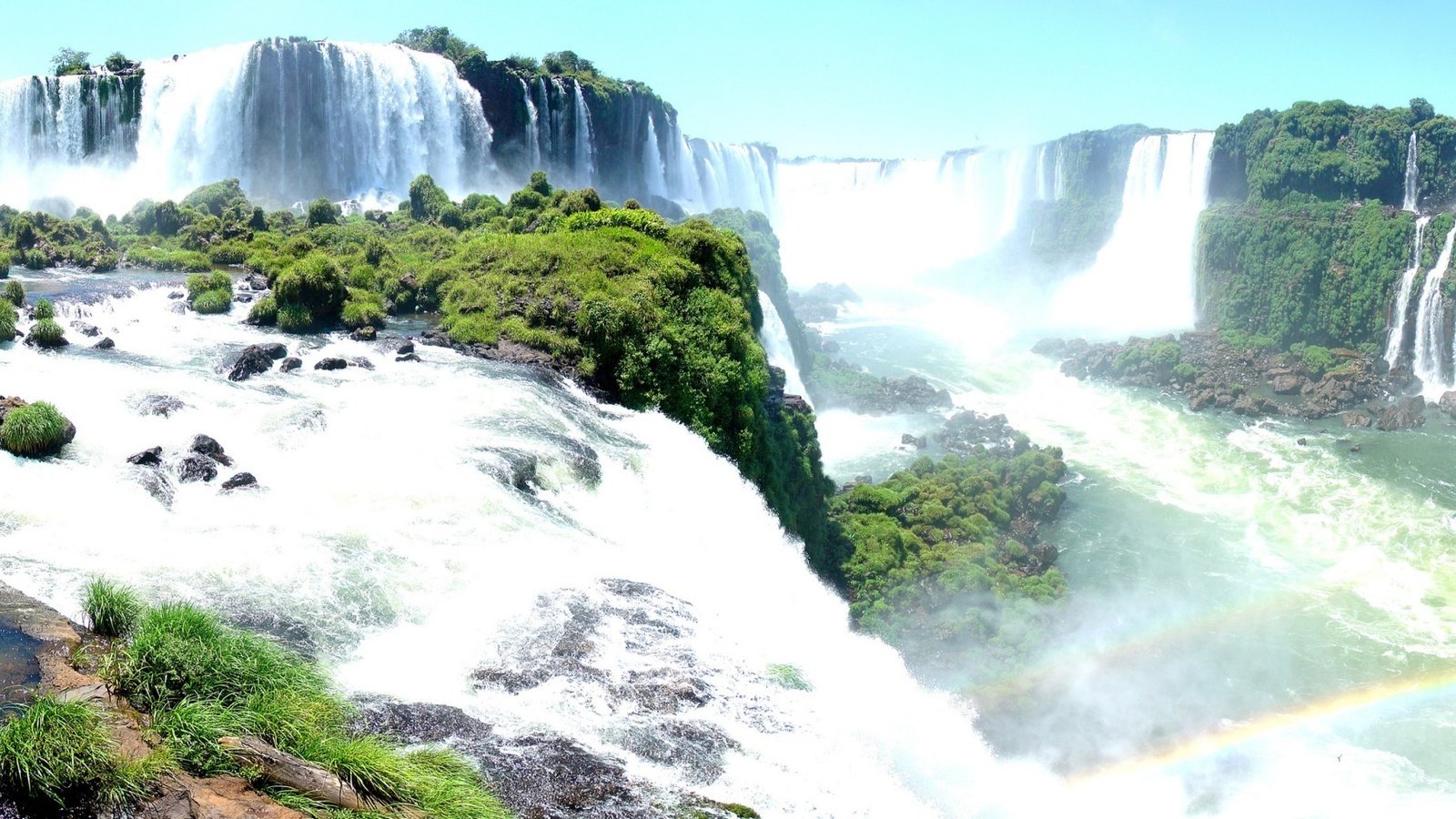 Обои панорама, радуга, водопады игуасу, panorama, rainbow, iguazu falls разрешение 2560x1024 Загрузить