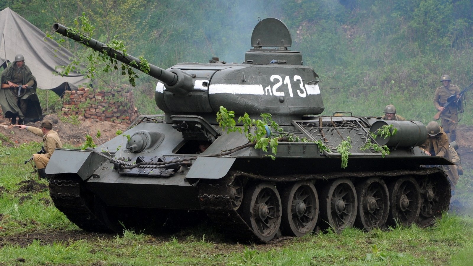 Обои танк, победа, вов, т-34, tank, victory, wwii, t-34 разрешение 2397x1327 Загрузить
