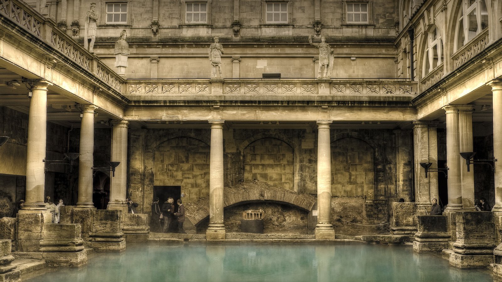 Обои архитектура, колонны, римские бани, architecture, columns, roman baths разрешение 3360x1050 Загрузить