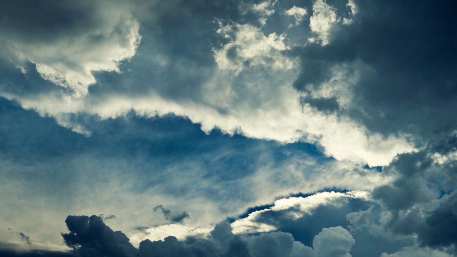 Обои небо, облака, обои, фон, картинка, изображение, безмятежнось, the sky, clouds, wallpaper, background, picture, image, bezmaternich разрешение 2560x1600 Загрузить