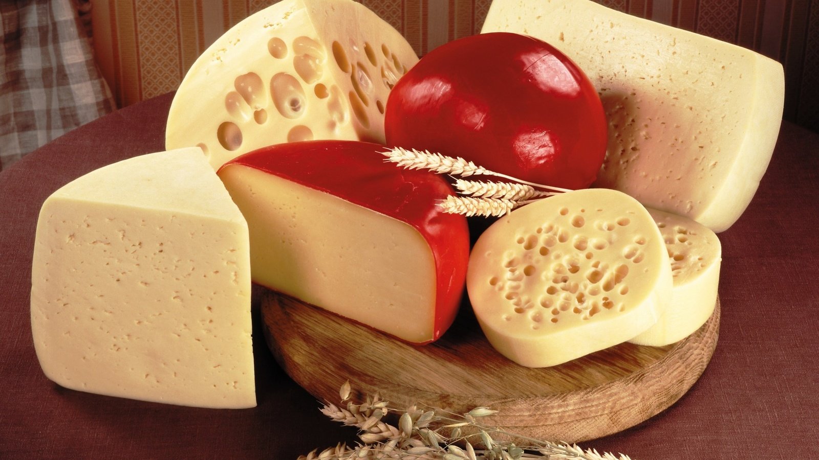 Обои колосья, сыр, разные, сыры, брынза, сорта, ears, cheese, different, varieties разрешение 1920x1200 Загрузить