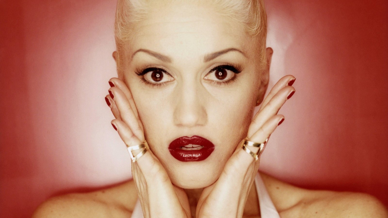 Обои гвен стефани, pevica, seksualnaya, модел, gwen stefani, model разрешение 2600x1546 Загрузить