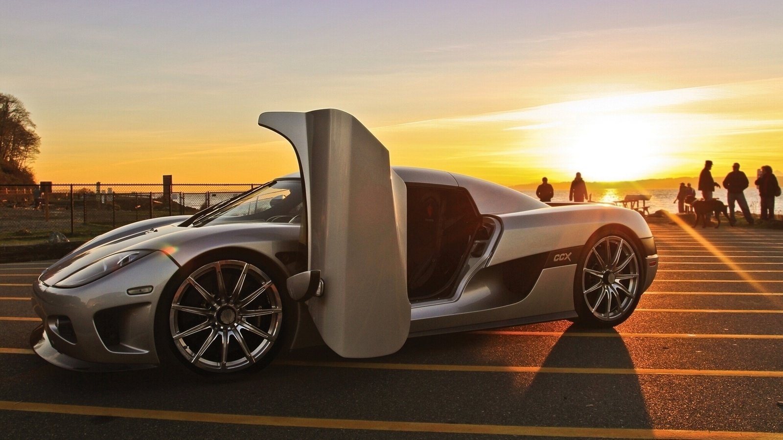 Обои закат, асфальт, koenigsegg ccx, sunset, asphalt разрешение 1920x1200 Загрузить