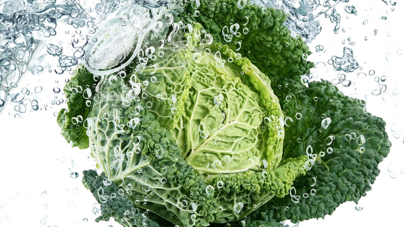 Обои вода, брызги, овощи, капуста, water, squirt, vegetables, cabbage разрешение 2560x1600 Загрузить