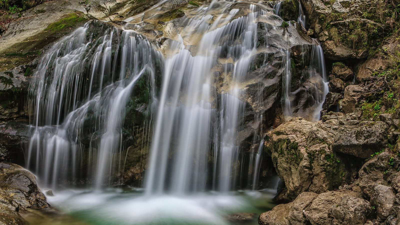 Обои камни, водопад, каскад, stones, waterfall, cascade разрешение 2048x1509 Загрузить