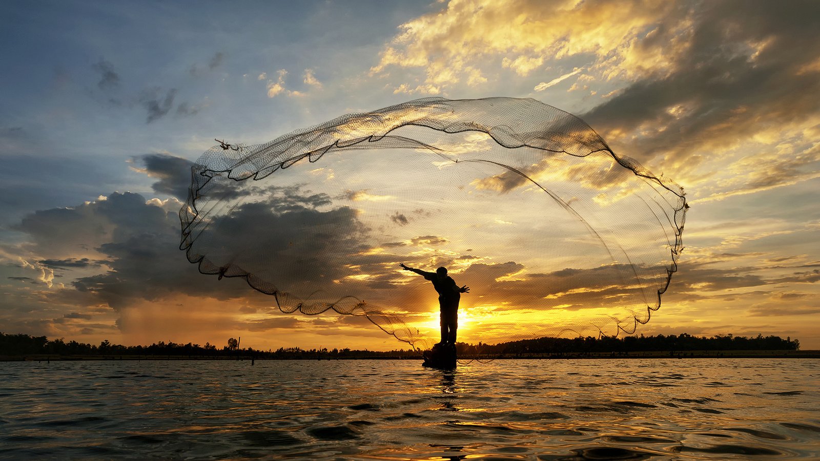 Обои бросает, озеро, река, восход, солнце, утро, лодка, сеть, рыбак, throws, lake, river, sunrise, the sun, morning, boat, network, fisherman разрешение 1920x1200 Загрузить