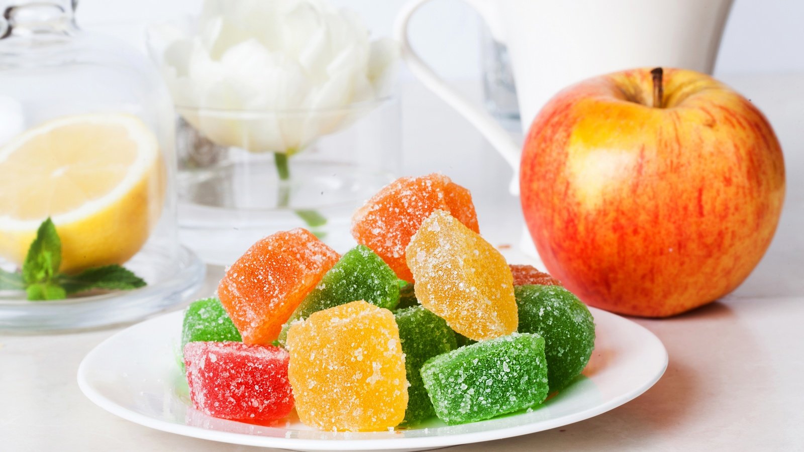 Обои яблоко, сладкое, желе, мармелад, эппл, сладенько, apple, sweet, jelly, marmalade разрешение 2880x1920 Загрузить