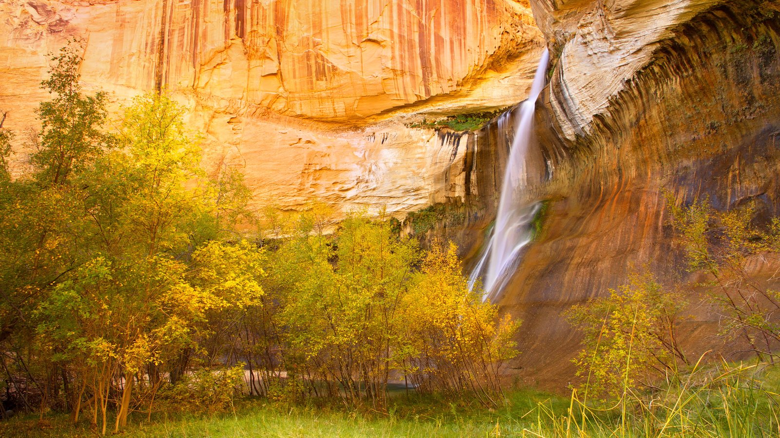 Обои горы, скала, водопад, осень, сша, юта, lower falls, calf creek, grand staircase-escalante national monument, великая лестница-эскаланте национальный памятник, mountains, rock, waterfall, autumn, usa, utah разрешение 2048x1365 Загрузить