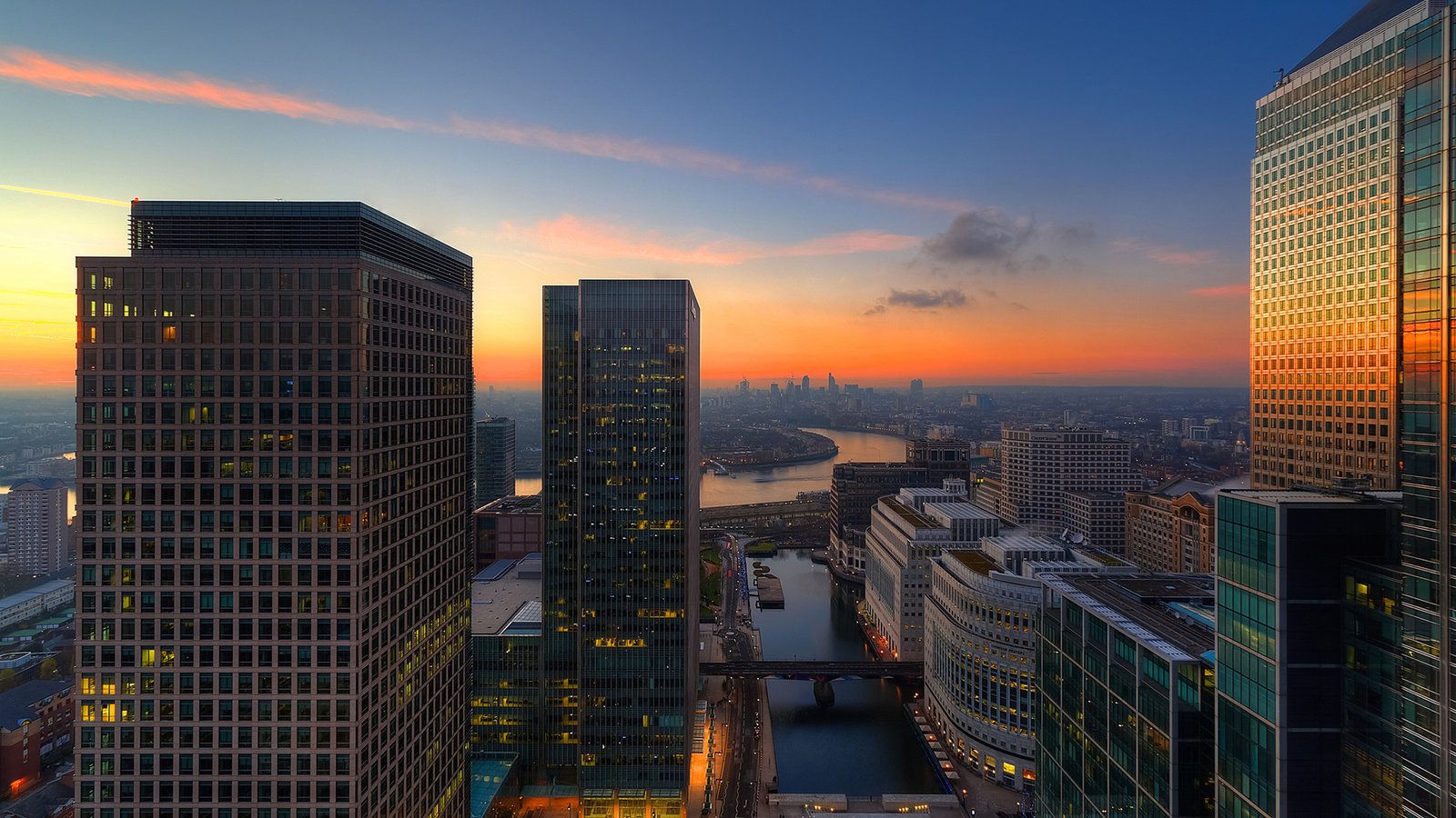 Обои река, закат, лондон, город, небоскребы, river, sunset, london, the city, skyscrapers разрешение 1920x1200 Загрузить