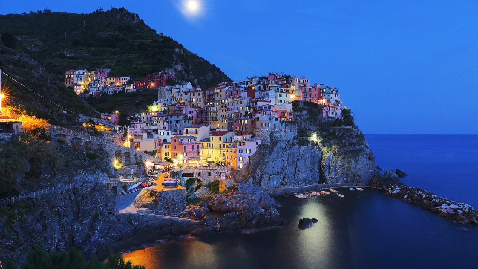 Обои италия, манарола, чинкве-терре, italy, manarola, cinque terre разрешение 2880x1920 Загрузить