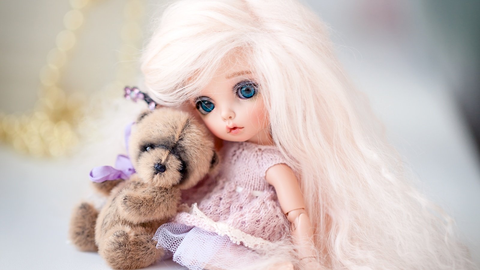 Обои кукла, волосы, игрушки, медвежонок, doll, hair, toys, bear разрешение 2400x1596 Загрузить
