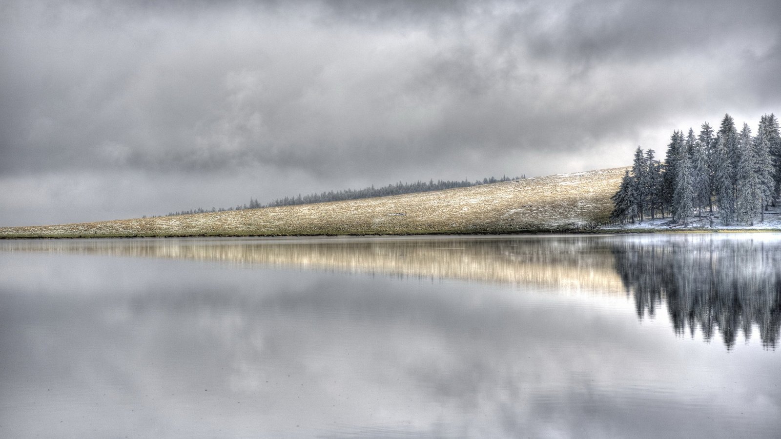 Обои небо, река, природа, the sky, river, nature разрешение 2047x1263 Загрузить