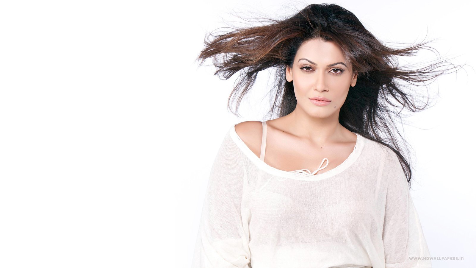 Обои взгляд, модель, волосы, лицо, актриса, болливуд, payal rohatgi, look, model, hair, face, actress, bollywood разрешение 3840x2160 Загрузить